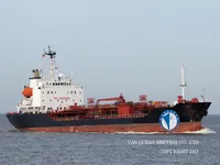 Nafta-/keemialaev müügiks