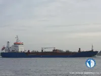 Nafta-/keemialaev müügiks