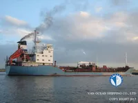 Nafta-/keemialaev müügiks