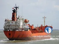 Nafta-/keemialaev müügiks