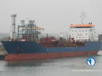Nafta-/keemialaev müügiks