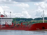 Nafta-/keemialaev müügiks