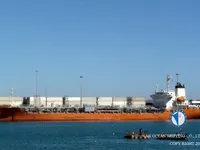 Nafta-/keemialaev müügiks