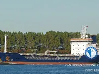 Nafta-/keemialaev müügiks