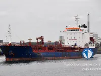 Nafta-/keemialaev müügiks