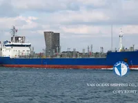 Nafta-/keemialaev müügiks
