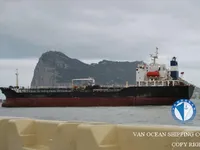 Nafta-/keemialaev müügiks