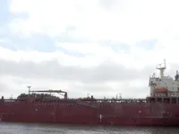 Nafta-/keemialaev müügiks