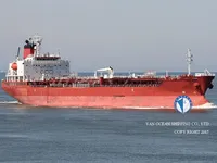 Nafta-/keemialaev müügiks