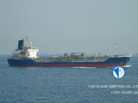 Nafta-/keemialaev müügiks