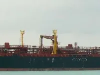 Nafta-/keemialaev müügiks