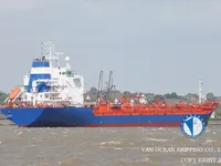 Nafta-/keemialaev müügiks