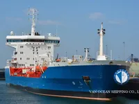 Nafta-/keemialaev müügiks