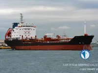 Nafta-/keemialaev müügiks