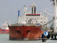 Nafta-/keemialaev müügiks