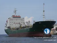 Nafta-/keemialaev müügiks
