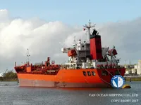 Nafta-/keemialaev müügiks