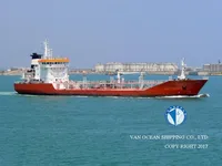 Nafta-/keemialaev müügiks