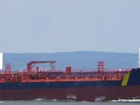 Nafta-/keemialaev müügiks