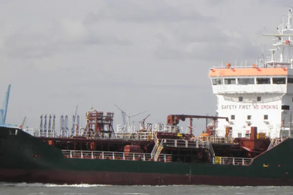 Oil/Chemical tanker for sale