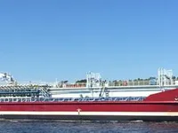 Nafta-/keemialaev müügiks