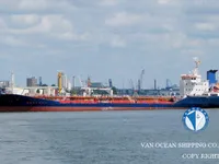 Nafta-/keemialaev müügiks