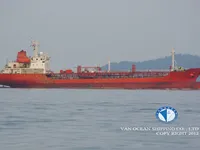 Nafta-/keemialaev müügiks