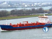 Nafta-/keemialaev müügiks