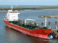 Nafta-/keemialaev müügiks
