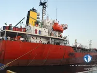 Nafta-/keemialaev müügiks