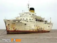 Nafta-/keemialaev müügiks