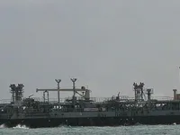 Nafta-/keemialaev müügiks