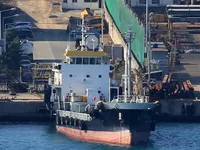 Nafta-/keemialaev müügiks