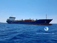 Nafta-/keemialaev müügiks