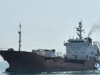 Nafta-/keemialaev müügiks
