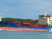Nafta-/keemialaev müügiks