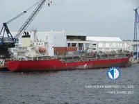 Nafta-/keemialaev müügiks