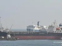 Nafta-/keemialaev müügiks