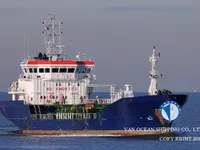 Nafta-/keemialaev müügiks