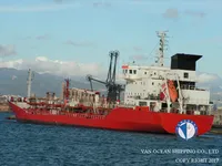 Nafta-/keemialaev müügiks