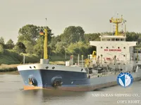 Nafta-/keemialaev müügiks