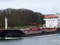 Nafta-/keemialaev müügiks