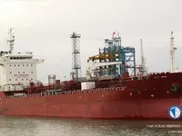 Nafta-/keemialaev müügiks