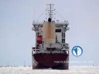 Nafta-/keemialaev müügiks