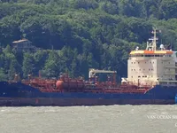 Nafta-/keemialaev müügiks