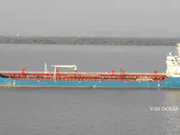 Nafta-/keemialaev müügiks