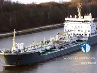 Nafta-/keemialaev müügiks