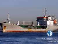 Nafta-/keemialaev müügiks