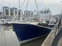 Trawler müügiks