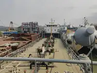 Nafta-/keemialaev müügiks